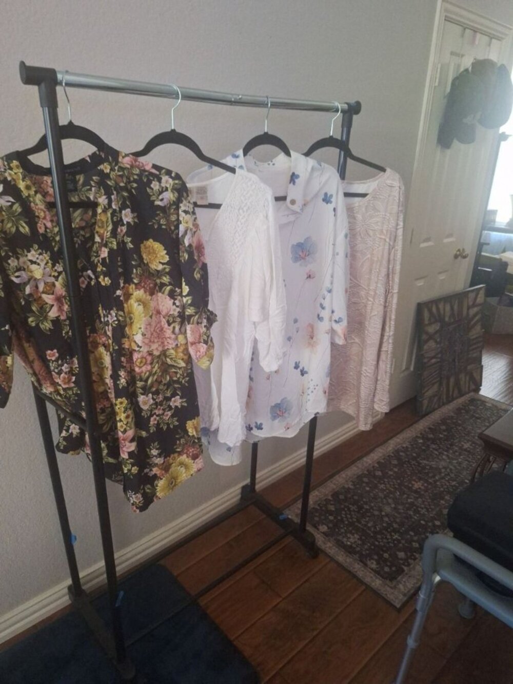 Set of 4 Women's Vintage & Contemporary Floral and Lace Blouses 3X
